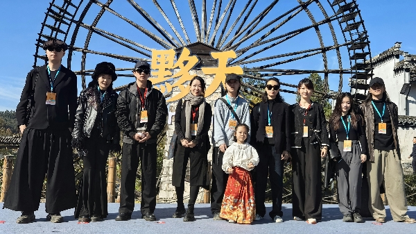 校友合作｜一场抵达繁星的乡村影像跨界策展实践