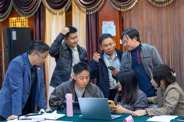 策展八期｜研修花絮：思维碰撞与经验共享