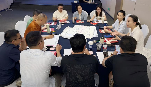 研修心得|高伟伟:承江南人文气韵,拓浙派戏剧新途——从《寻她芳踪·张爱玲》谈艺科融合与文化出海